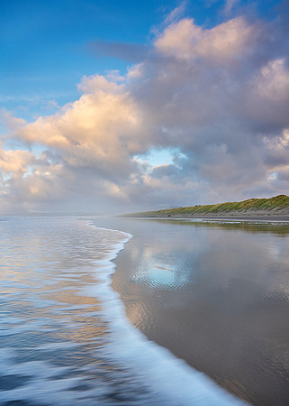 Incoming wave, Harlech Beach.